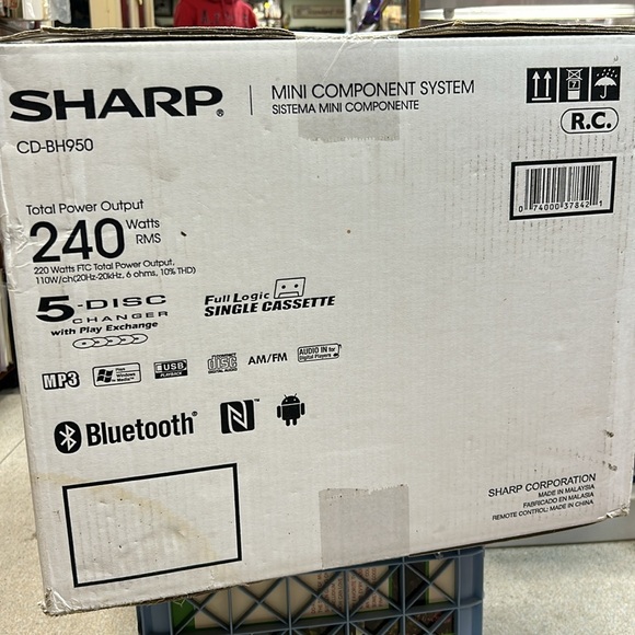 NOS Brand New Sharp CD-BH950 240W 5-Disc Mini Shelf Speaker System - Picture 5 of 5